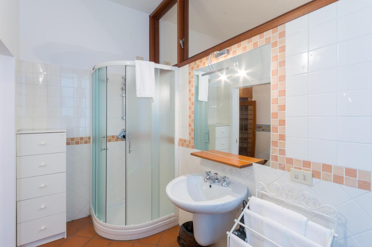 Brera 27 Suite Milan Bagian luar foto